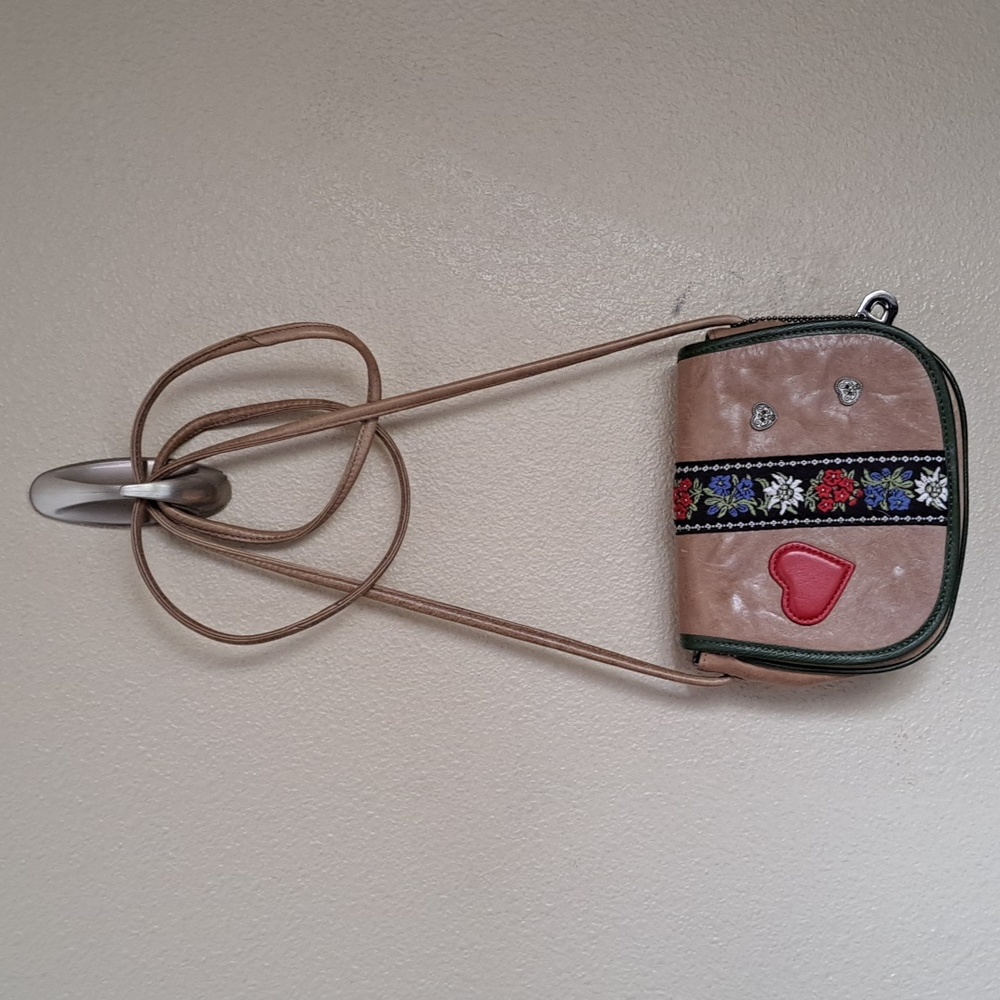 Picard Leder Small Crossbag With Heart And Embroidery